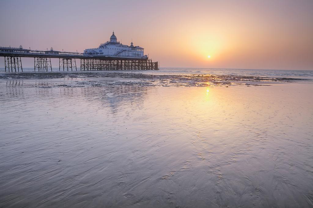 Royal Hotel (Adults Only) Eastbourne Exterior photo